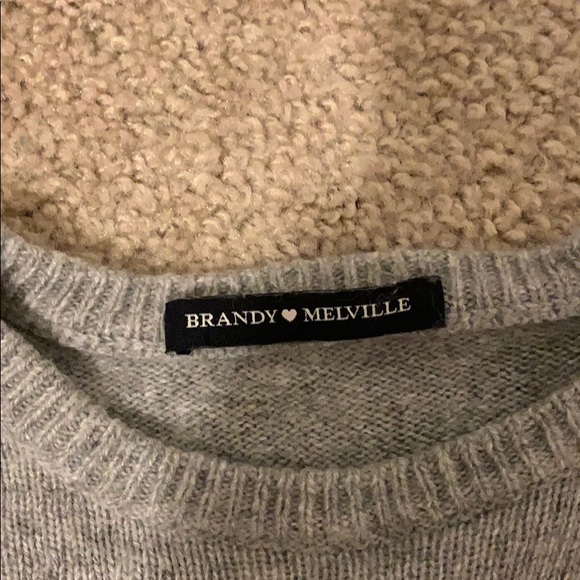 RARE Brandy Melville Grey Stripe Sweater - Picture 3 of 4